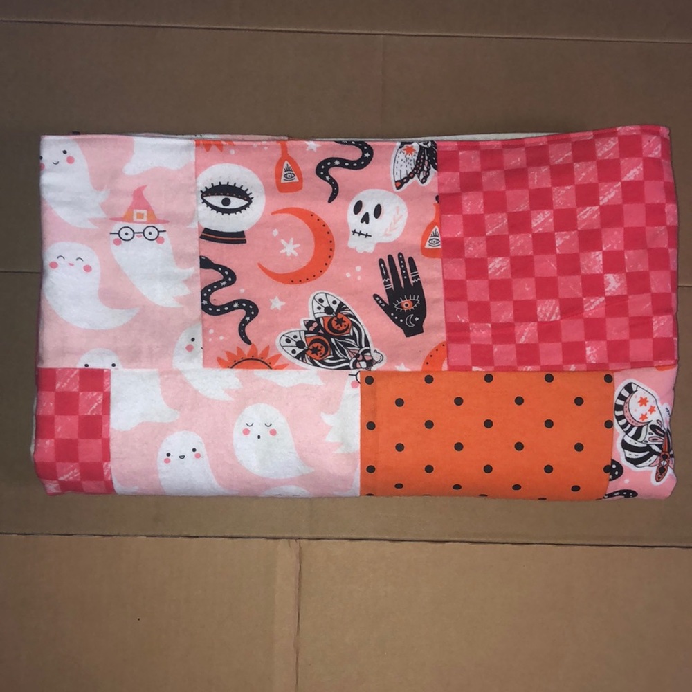 100% Cotton Flannel Spooky Gal Shoulder Blanket in Pink, Orange, White, & Black